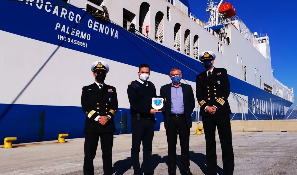 Πάτρα: Στο Λιμάνι για το πρώτο πλοίο του 2022, ο Αντώνης Κουνάβης