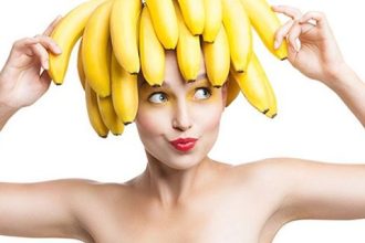 Μάσκα με μπανάνα και αμυγδαλέλαιο για μεταξένια μαλλιά!