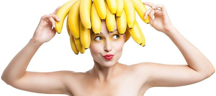 Μάσκα με μπανάνα και αμυγδαλέλαιο για μεταξένια μαλλιά!