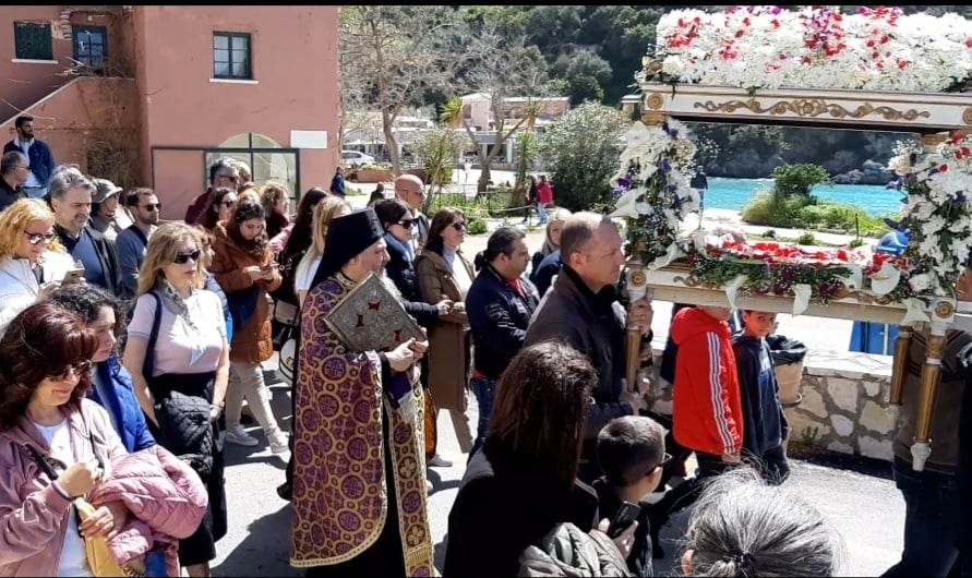 Η Αντιδήμαρχος του Δήμου Πατρέων Βίβιαν Σαμούρη στην Ιερά Μονή Παλαιοκαστρίτσας