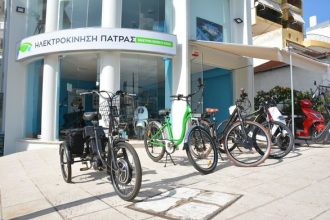 Η "Ηλεκτροκίνηση Πάτρας" μας ξεναγεί στον μαγικό κόσμο των μετακινήσεων του μέλλοντος - Πάμε για ένα test drive;