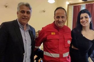 Ο Δημήτρης Μπαρμπούνης στην εκδήλωση του Ερυθρού Σταυρού