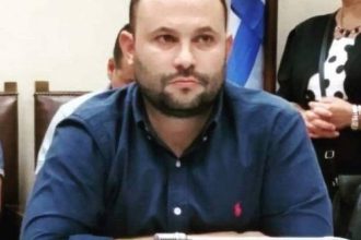 Οσοι σιωπούν είναι "ασυμπτωματικοί" φασίστες