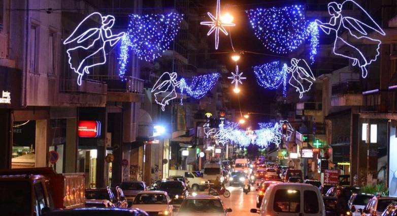 Πάτρα: Ανάβει σήμερα το απόγευμα ο Χριστουγεννιάτικος διάκοσμος