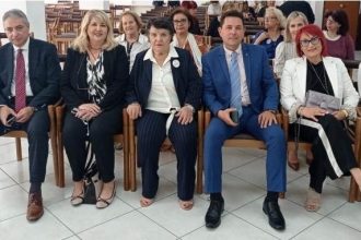 Η Αννα Μαστοράκου στην ημερίδα του Ομίλου «ΑγκαλιάΖΩ» για το κάπνισμα