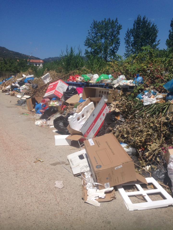 Λιολιώ Κολυπέρα: Μας "έπνιξαν " τα σκουπίδια