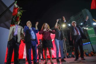 Η Ζωή ...έκλεψε την έμπνευση της Ελένης Αδαμοπούλου