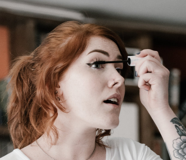 Σου τελείωσε η μάσκαρα; Δεν ήρθε το τέλος! Δες τι μπορείς να κάνεις…