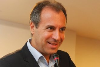 Η ενότητα χτίζεται με σεβασμό και αλήθεια