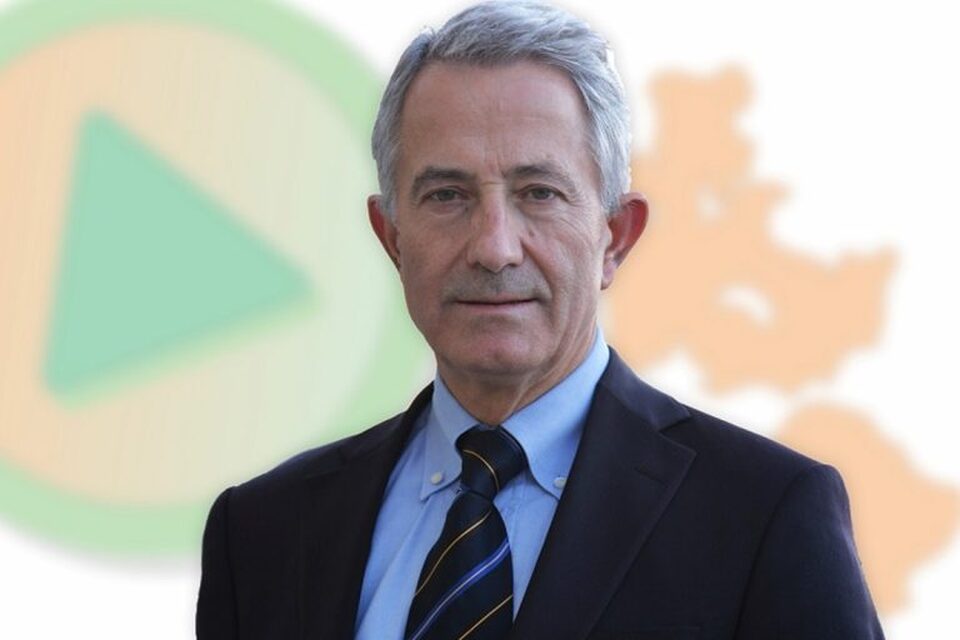 Κ. Σπηλιόπουλος: Νέα αποχώρηση από την Περιφέρεια - Ο τ. υφυπουργός "βαδίζει" για το Δήμο Αιγιάλειας