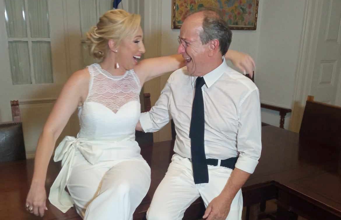 Παντρεύτηκε ο πρώην βουλευτής Νίκος Οικονομόπουλος