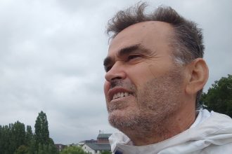 "Εδώ" - Οι ρηχές απολήξεις της μνήμης