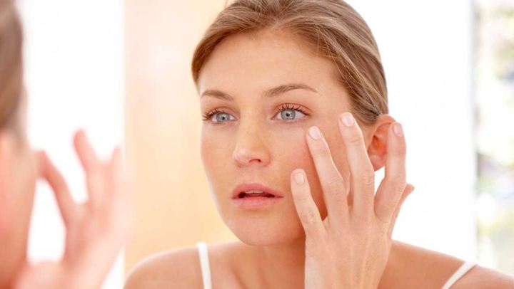 Πώς να φτιάξεις το δικό σου serum για το πρόσωπο