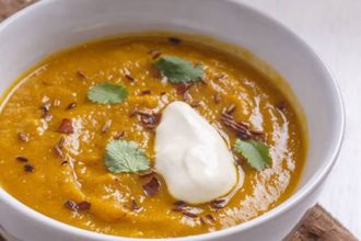 Φακές σούπα με καρότα