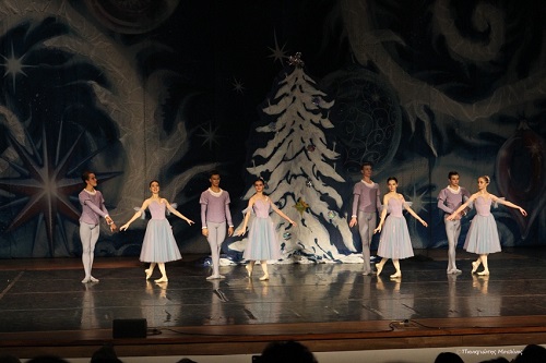 Κατέπληξε το κοινό ο "Καρυοθραύστης"