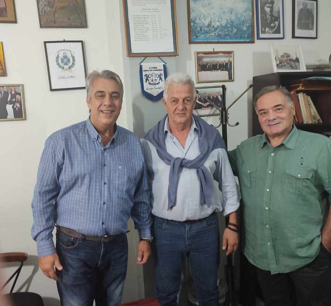 Ο Δημήτρης Μπαρμπούνης στους συνδέσμους αποστράτων Αστυνομίας-Πυροσβεστικής