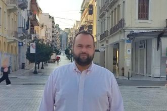 Ο Βασίλης Αϊβαλής σε βίντεο αποτυπώνει την άσχημη εικόνα της Πάτρας