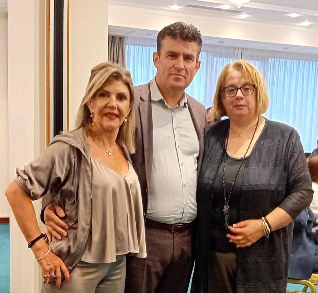 Η Μάχη Σιώρου κοντά σε συλλόγους