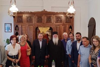 Κώστας Σβόλης: Στην ιερά μονή Προφήτη Ηλία για τον εορτασμό της Υψώσεως του Τιμίου Σταυρού