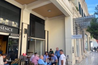 Ετοιμάζεται το εκλογικό κέντρο της "Αντίστασης Πολιτών"