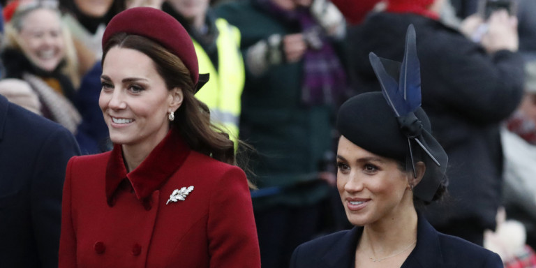 Τα αρώματα που επιλέγουν οι γαλαζοαίματες για να μυρίζουν υπέροχα