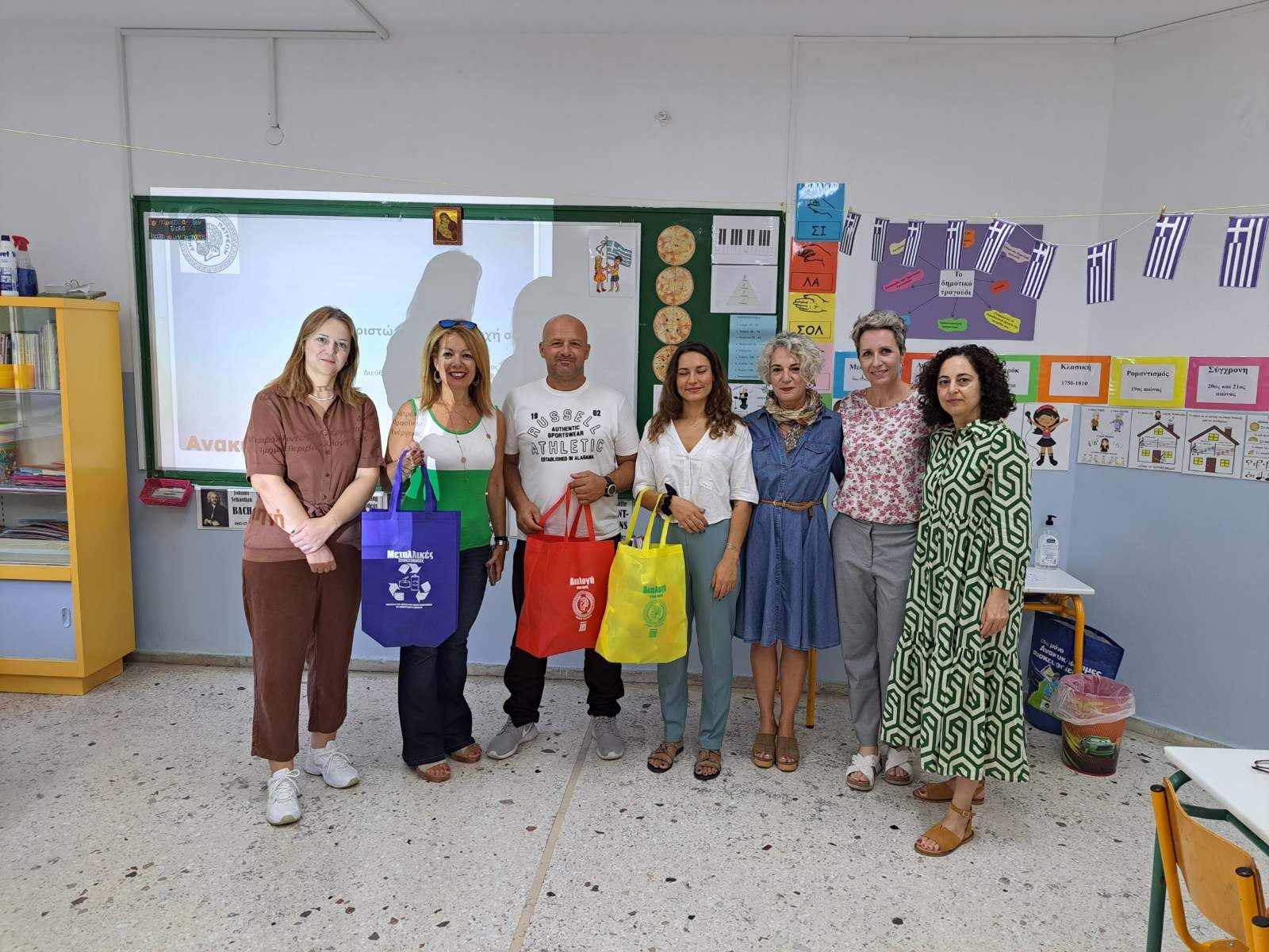 Δήμος Πατρέων: Ενημέρωση και δράσεις μαθητών για την ανακύκλωση