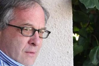 Εκλογές στο ΠΑΣΟΚ, διεργασίες στον ΣΥΡΙΖΑ και η Αριστερά