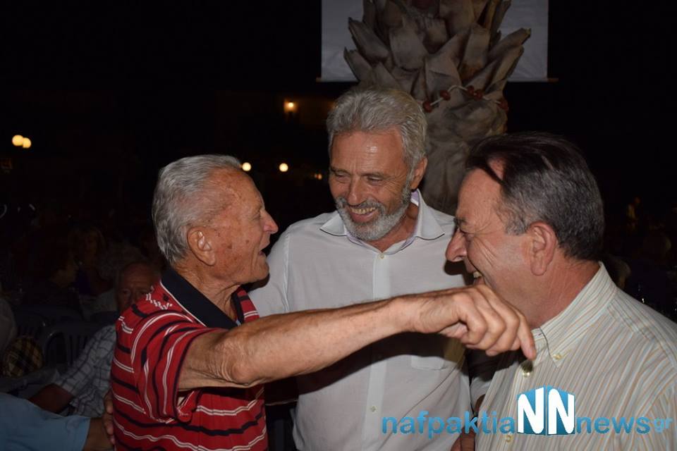 Ο μαθητής βρήκε τον καθηγητή μετά από 50 χρόνια !