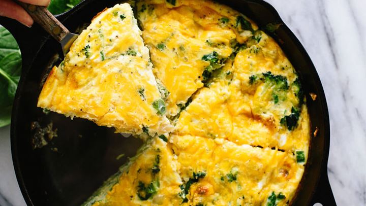Frittata με μπρόκολο και φέτα για το γραφείο