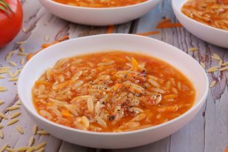 Η συνταγή της ημέρας: Κριθαρόσουπα κοκκινιστή