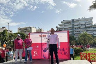 Συγκίνησε ο Γιάννης Καρβέλης