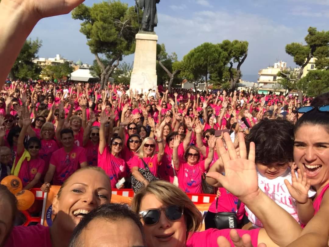 Pink the City 2023: Πάνω από 12.000 άτομα περπάτησαν στην Πάτρα και στήριξαν τον αγώνα ενάντια στον καρκίνο του μαστού! (ΦΩΤΟ)