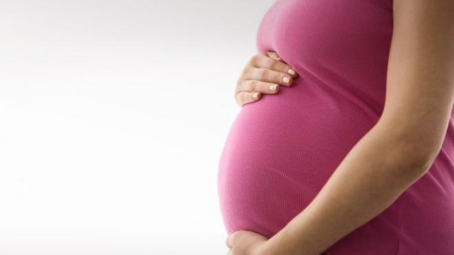 Πώς θα δεθείτε με το αγέννητο μωρό σας