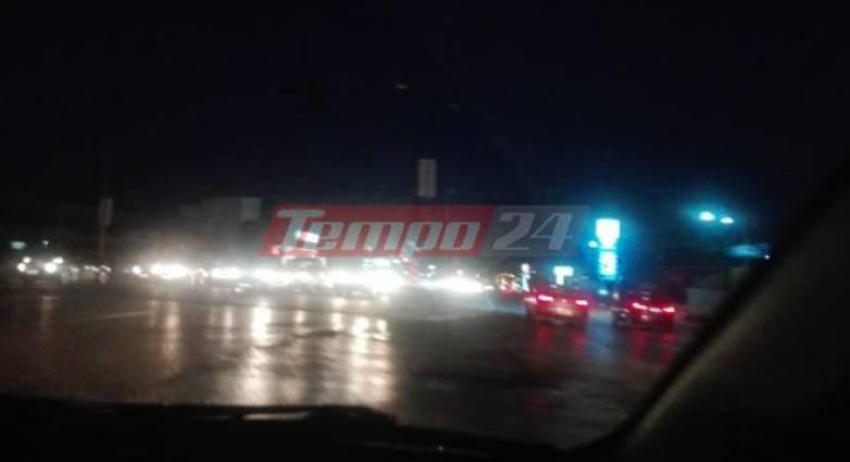 Στο σκοτάδι η είσοδος της Πάτρας!