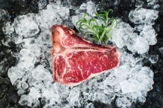 Έτσι θα ξεπαγώσετε την μπριζόλα σας μέσα σε 3 λεπτά