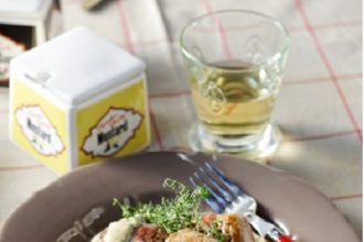 Ψητό ψαρονέφρι με μπέικον και σάλτσα μουστάρδας