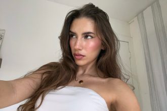 5 απλά tips για να πεις «αντίο« στα πρησμένα μάτια και να δείχνεις φρέσκια