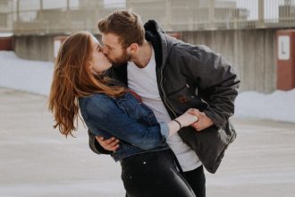 Γιατί σταμάτησε να απαντάει στα μηνύματά σου; 6 βασικοί λόγοι