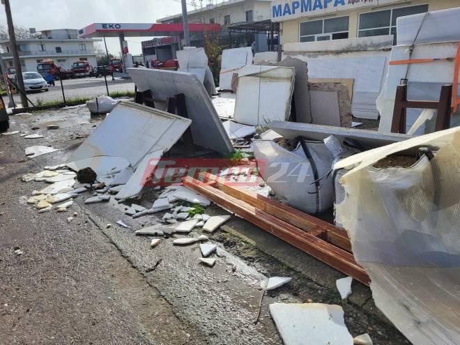 Μεγάλες ζημιές στον Πύργο από ανεμοστρόβιλο - "Σήκωσε" μάρμαρα και στέγες, έσπασε τζαμαρίες - Το tempo24 καταγράφει τις πρώτες εικόνες (ΦΩΤΟ)