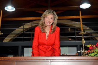 Βίβιαν Σαμούρη: Συνεχίζουμε το δύσκολο κοινωνικό έργο μας