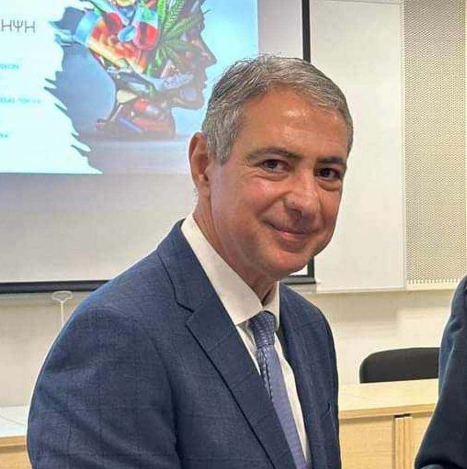 Μέρα γιορτής για τον Γιάννη Καρβέλη