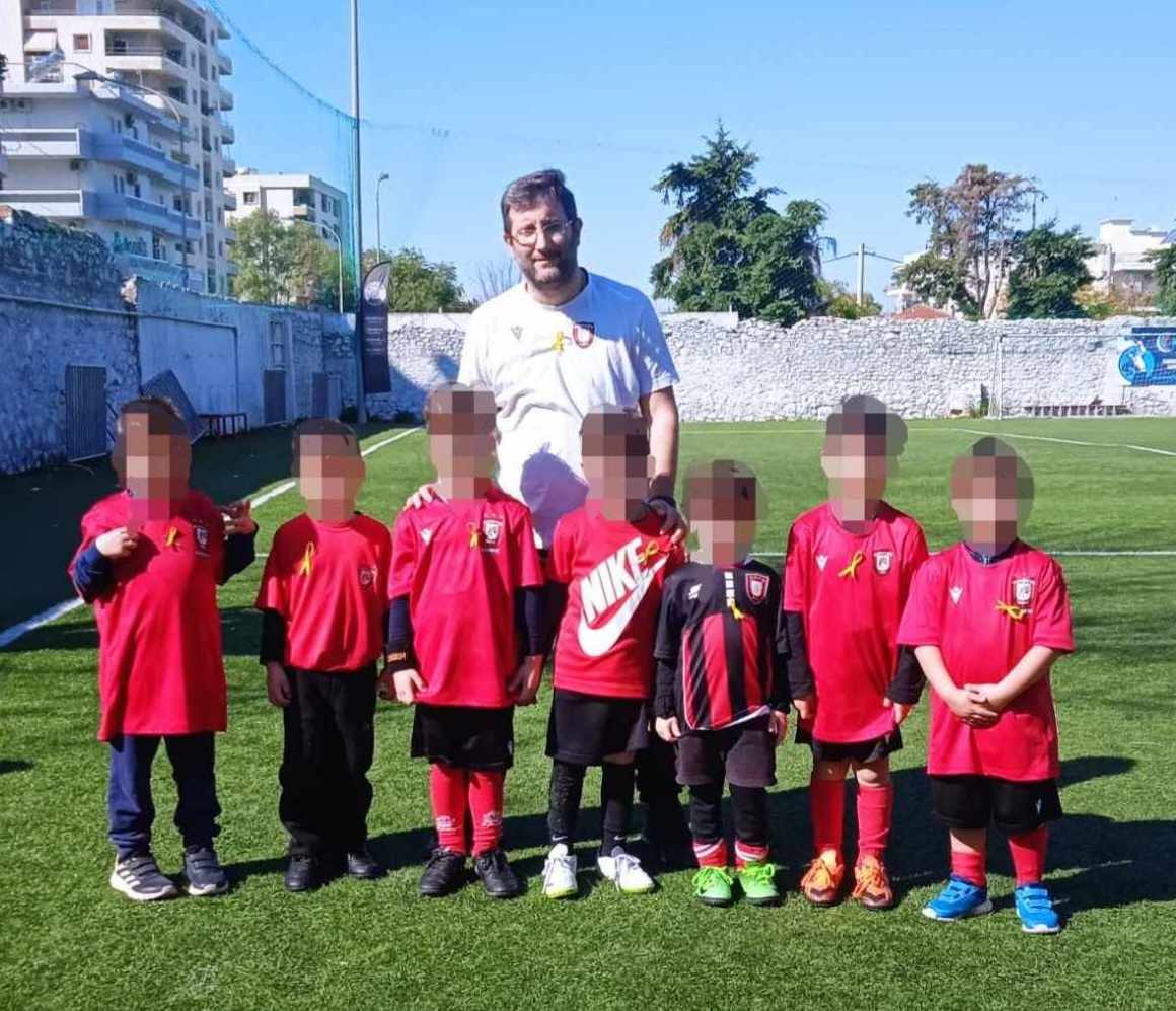 Με κίτρινα φιογκάκια οι παίκτες της Ακαδημίας της Παναχαϊκής (ΦΩΤΟ)