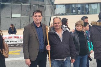 Μαζί με τους διαμαρτυρόμενους αγρότες ο Κώστας Καρπέτας