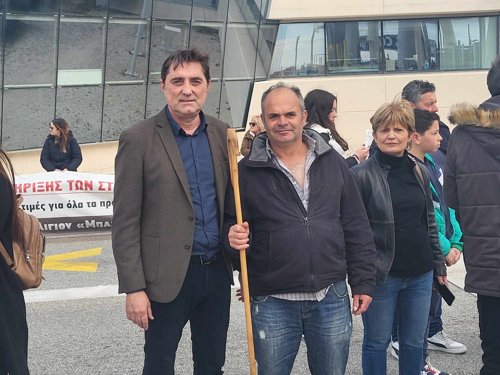 Μαζί με τους διαμαρτυρόμενους αγρότες ο Κώστας Καρπέτας