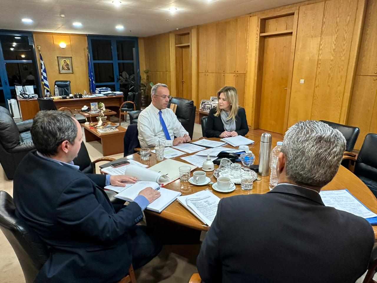 Συνάντηση Σταρακά με Σταϊκούρα για τη σύνδεση του Αγρινίου με την Ιόνια Οδό και τον άξονα Πλατυγιάλι-Αστακός-Αγρίνιο-Καρπενήσι