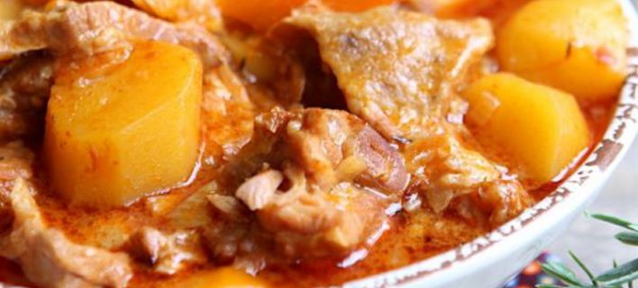 Μοσχαράκι κοκκινιστό της γιαγιάς