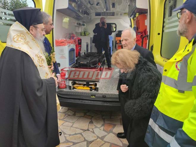 Πάτρα: Γενναίοι γονείς έστειλαν μηνύματα ευαισθητοποίησης και προσφοράς στον συνάνθρωπο - Η συγκινητική τους πράξη για τον μονάκριβο Γιάννη τους! (ΦΩΤΟ - ΒΙΝΤΕΟ)