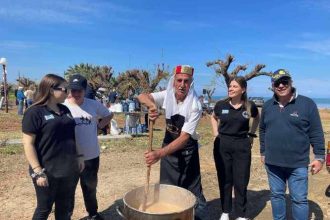 Καθαρά Δευτέρα - Γλέντι με καλογερική φασολάδα από τον σύλλογο "Πείρο" - ΦΩΤΟ