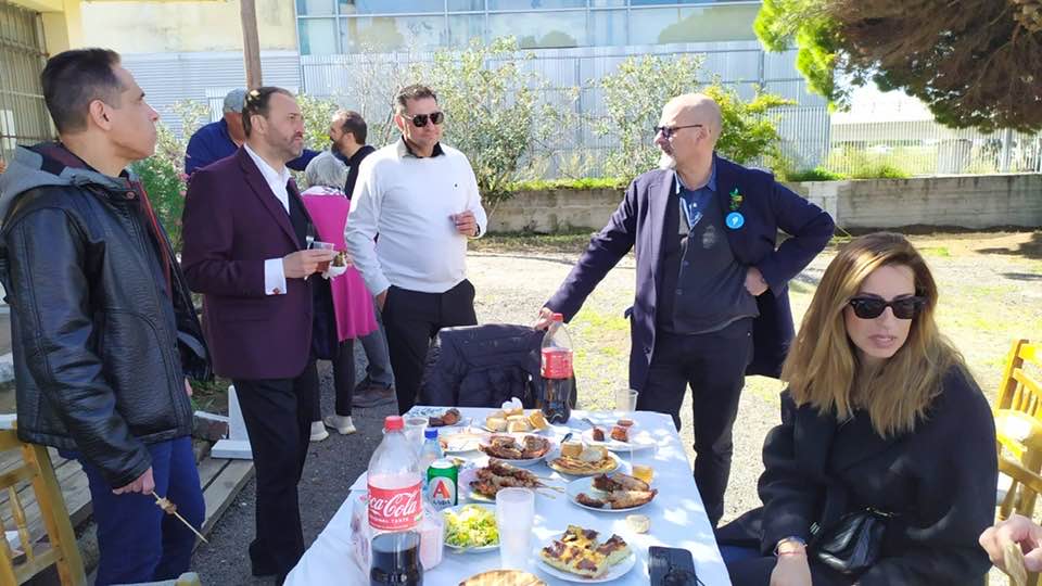 Με συνεργάτες του τσίκνισε ο Χαράλαμπος Μπονάνος