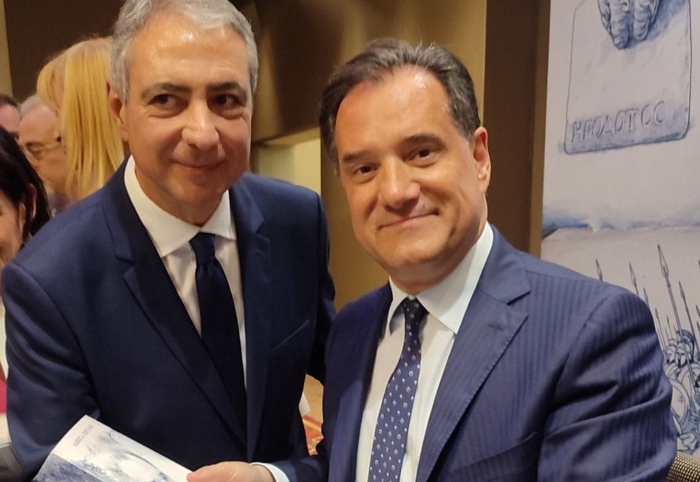 Στην παρουσίαση του βιβλίου του Υπουργού